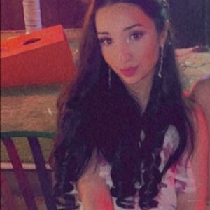 Meet your Posher, Jasmine